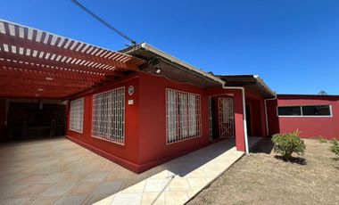 SE ARRIENDA CASA EN SAN FRANCISCO DE LIMACHE – CALLE URMENETA