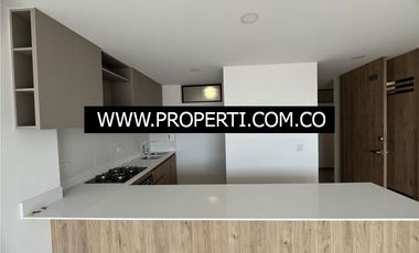 Apartamento en Arriendo Sector Loma del Escobero - Envigado