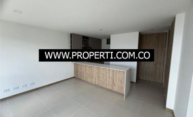 Apartamento en Arriendo Sector Loma del Escobero - Envigado