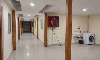 SE ARRIENDA PROPIEDAD GRANDE PARA EMPRESA Y SUS TRABAJADORES 19 HABITACIONES SINGLES , TOTALMENTE AMOBLADA Y EQUIPADA 19 A 20 PERSONAS