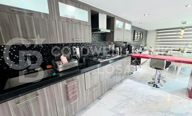 Casa en Venta Valle Dorado, Tlalnepantla