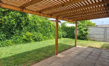 Comoda Casa en Parque del Sol en Venta.