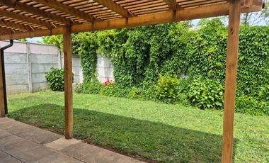 Comoda Casa en Parque del Sol en Venta.