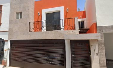 Casa En Venta En Cumbres de La Patagonia Cumbres Elite 4to Sector Monterrey Nuevo León