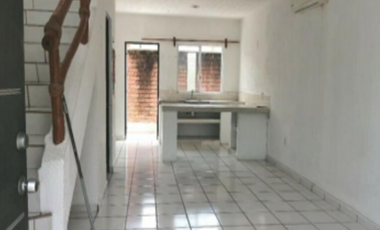 VENTA DE HERMOSA CASA