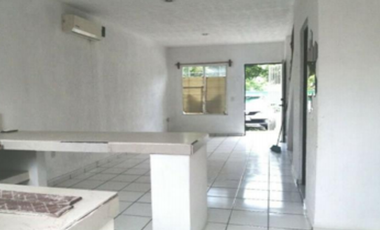 VENTA DE HERMOSA CASA