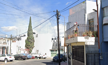 Casa en Unidad Habitacional de La Rosa Puebla Puebla.