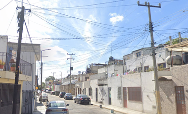 Casa en Unidad Habitacional de La Rosa Puebla Puebla.