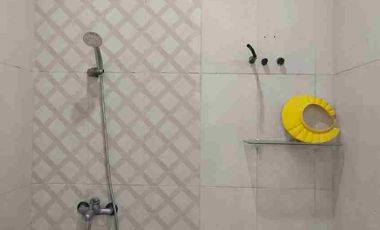 Rumah 1 lantai di Taman Holis Indah II, non furnished