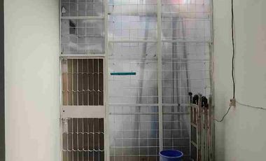 Rumah 1 lantai di Taman Holis Indah II, non furnished