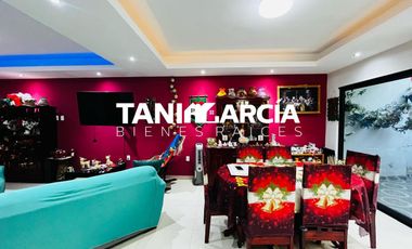 Vendo Bonita Casa en Fraccionamiento Privado en Amatlán.