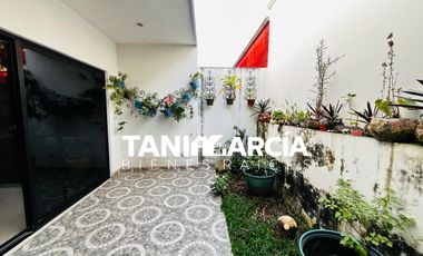 Vendo Bonita Casa en Fraccionamiento Privado en Amatlán.