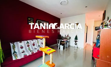 Vendo Bonita Casa en Fraccionamiento Privado en Amatlán.