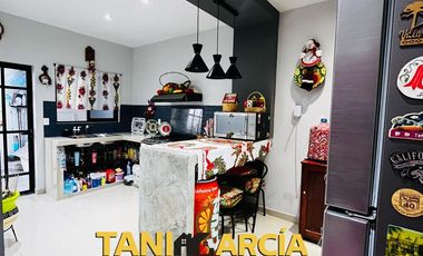 Vendo Bonita Casa en Fraccionamiento Privado en Amatlán.