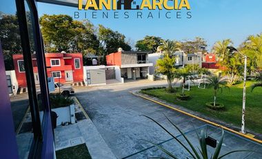 Vendo Bonita Casa en Fraccionamiento Privado en Amatlán.