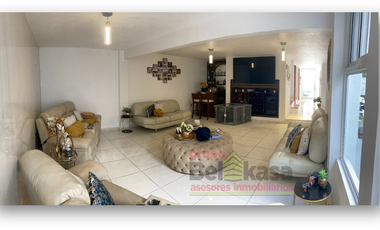 Venta de casa en B de China, Bosques de Aragón