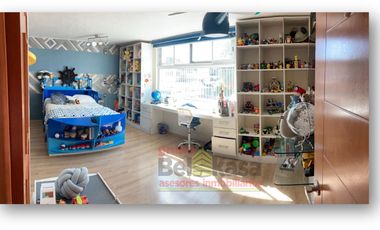 Venta de casa en B de China, Bosques de Aragón