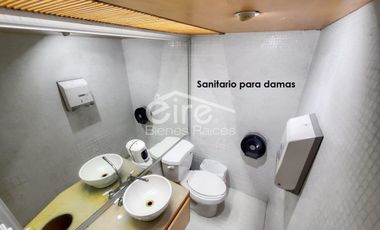 Edificio en venta en Jardines del Bosque, Guadalajara, Jalisco.