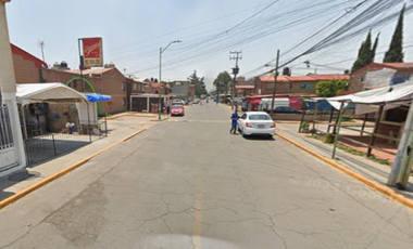 VENTA DE HERMOSA CASA BOSQUE DE LOS LIMONEROS EN COACALCO !