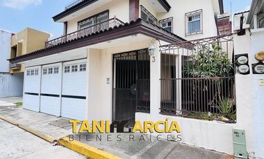 Vendo Bella Casa en Fraccionamiento Privado Virginia en Córdoba.
