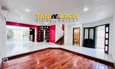 Vendo Bella Casa en Fraccionamiento Privado Virginia en Córdoba.