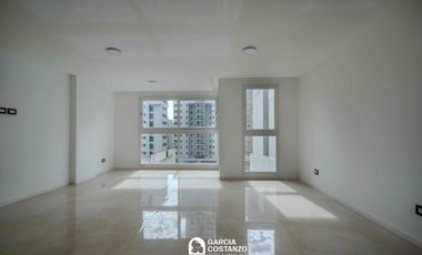 Venta de Piso de Categoría en La Perla con Vista al Mar!