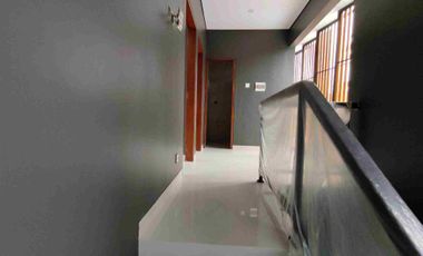 Villa Baru Dalung Dekat Padonan Badung Bali