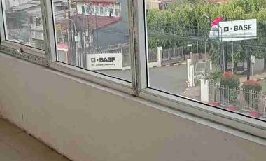DISEWAKAN RUKO STRATEGIS COCOK UNTUK KANTOR PINGGIR JALAN RAYA BOGOR
