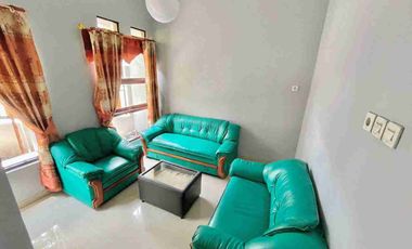 Rumah Mewah 2 lt BONUS FURNISH dekat Manahan Solo KOTA