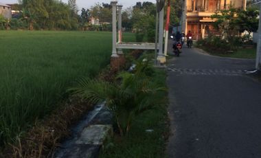 Dijual Tanah Strategis Dekat Bunderan Taman Kota Madiun