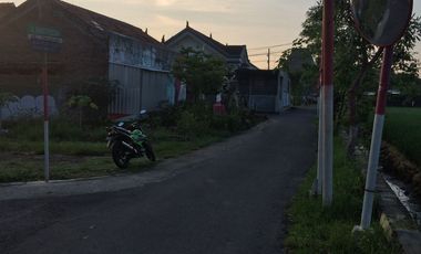 Dijual Tanah Strategis Dekat Bunderan Taman Kota Madiun