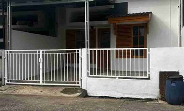 Di jual rumah secondary di harvest city cileungsi