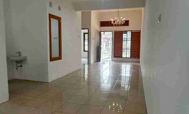 Di jual rumah secondary di harvest city cileungsi