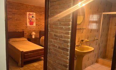 Casa en venta 5 ambientes, Pinamar, Costa Atlántica.