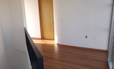 Casa de Tres Niveles cerca del Auditorio Telmex