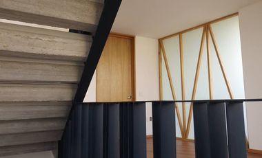 Casa de Tres Niveles cerca del Auditorio Telmex