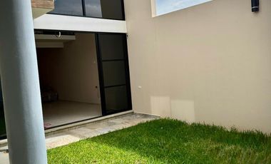 VENTA “CASA JADE” – SAN SEBASTIÁN TUTLA, OAXACA 📍 ✨ Descubre la armonía perfecta entre diseño, confort y ubicación.