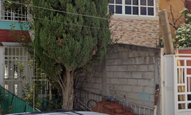 CASA DE RECUPERACIÓN BANCARIA EN PASEOS DEL HIGUERÓN, COL. SANTA TERESA, HUEHUETOCA, EDO. MEX. ¡NO SE ACEPTAN CRÉDITOS!