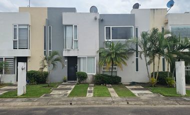 Casa  en renta en Fracc. Dreams Lagons,  Veracruz.