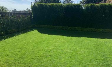 RENTA CASA EN CERRADA BOSQUES DE LA HERRADURA