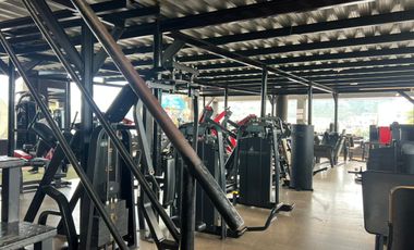 ARRIENDO EXCELENTE LOCAL COMERCIAL ZIPAQUIRA CUNDINAMARCA COLOMBIA.