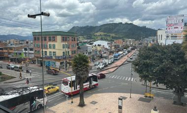 ARRIENDO EXCELENTE LOCAL COMERCIAL ZIPAQUIRA CUNDINAMARCA COLOMBIA.