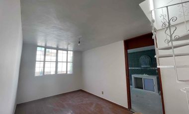 Casa en venta y renta colonia universidades