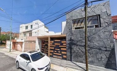 VENTA DE CASA EN TOLUCA COL LAS TORRES