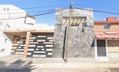 VENTA DE CASA EN TOLUCA COL LAS TORRES