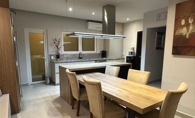 CASA EN VENTA BOSQUES DE VALLE ALTO