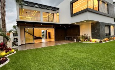 RESIDENCIA EN VENTA LISTA PARA ESTRENAR