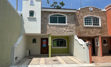 SE RENTA CASA RINCONADA MAGNOLIAS $13,500.00 ZONA CUCEA AUDITORIO TELMEX