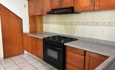 SE RENTA CASA RINCONADA MAGNOLIAS $13,500.00 ZONA CUCEA AUDITORIO TELMEX