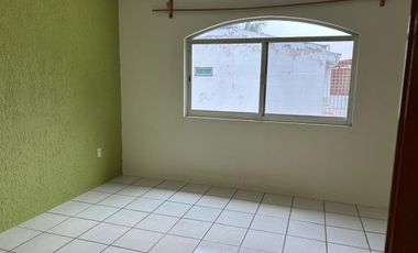 SE RENTA CASA RINCONADA MAGNOLIAS $13,500.00 ZONA CUCEA AUDITORIO TELMEX